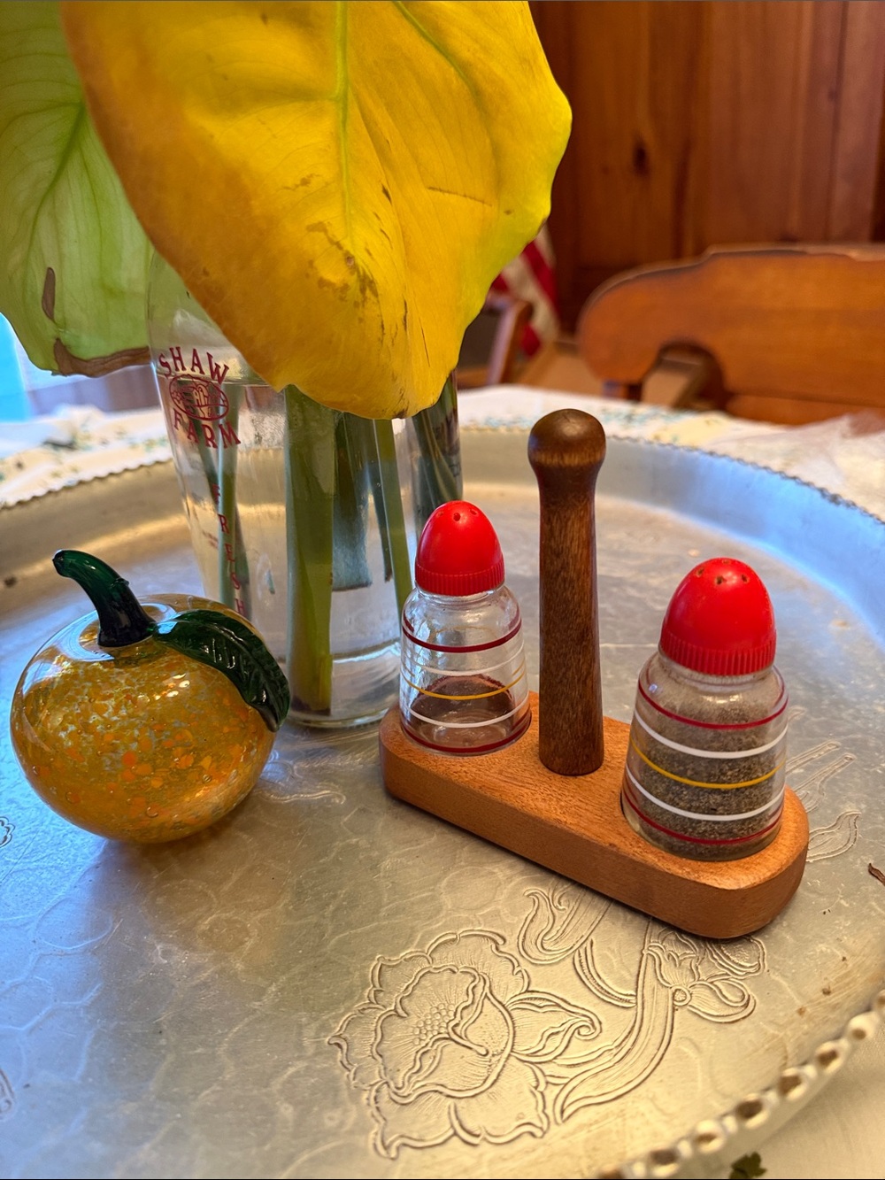 Wood Salt and Pepper Shaker Set with Red Caps and Wooden Stand